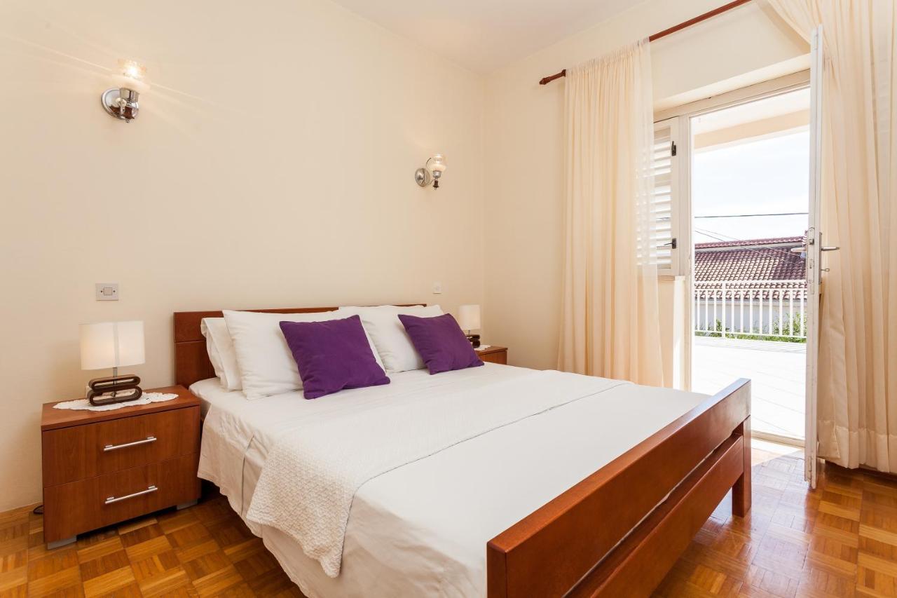 Apartments By The Sea Lumbarda, Korcula - 10049 Exteriör bild